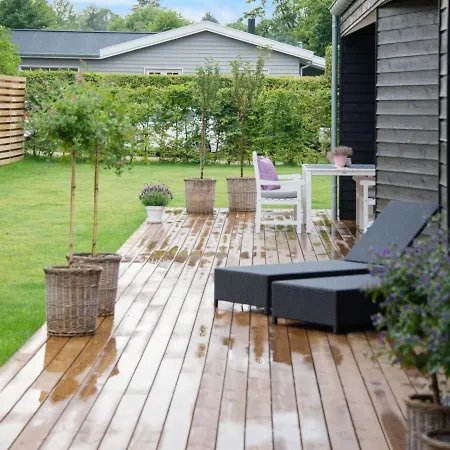 Holiday home Dorthie - 800m From The Sea In Sealand By Interhome