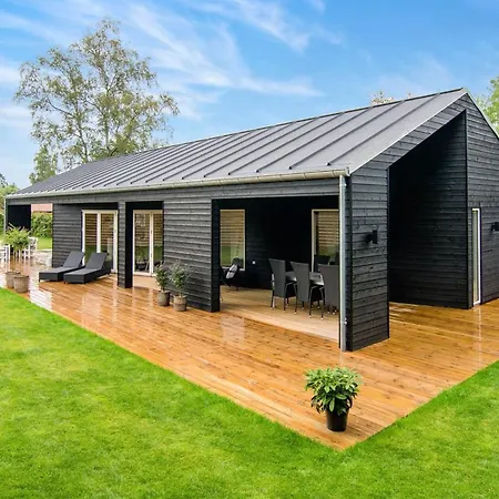 Dorthie - 800m From The Sea By Interhome