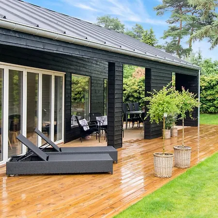 Dorthie - 800m From The Sea By Interhome * Hornbaek